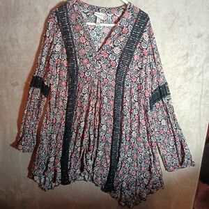 Floral Black and Red Women's Top Or Mini Dress Knox Rose 2X